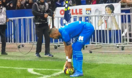 19+5！辽篮新星海外联赛爆发 出色表现令对方球员砸球泄愤