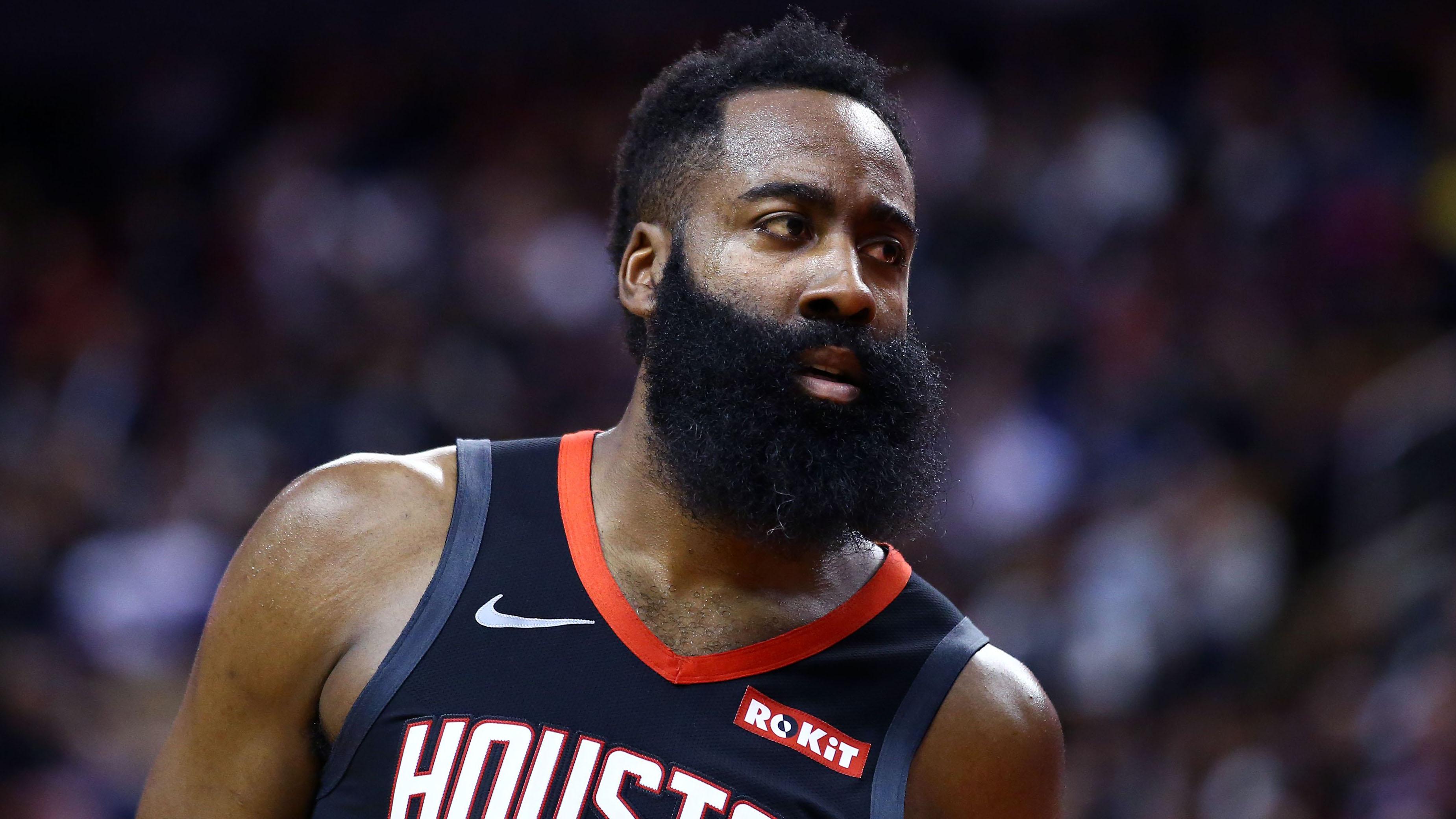 巴尔韦德：近期比赛让我精神备受煎熬，姆巴佩让全队心安（巴尔韦德坦言近期比赛精神压力巨大，姆巴佩让全队更安心）