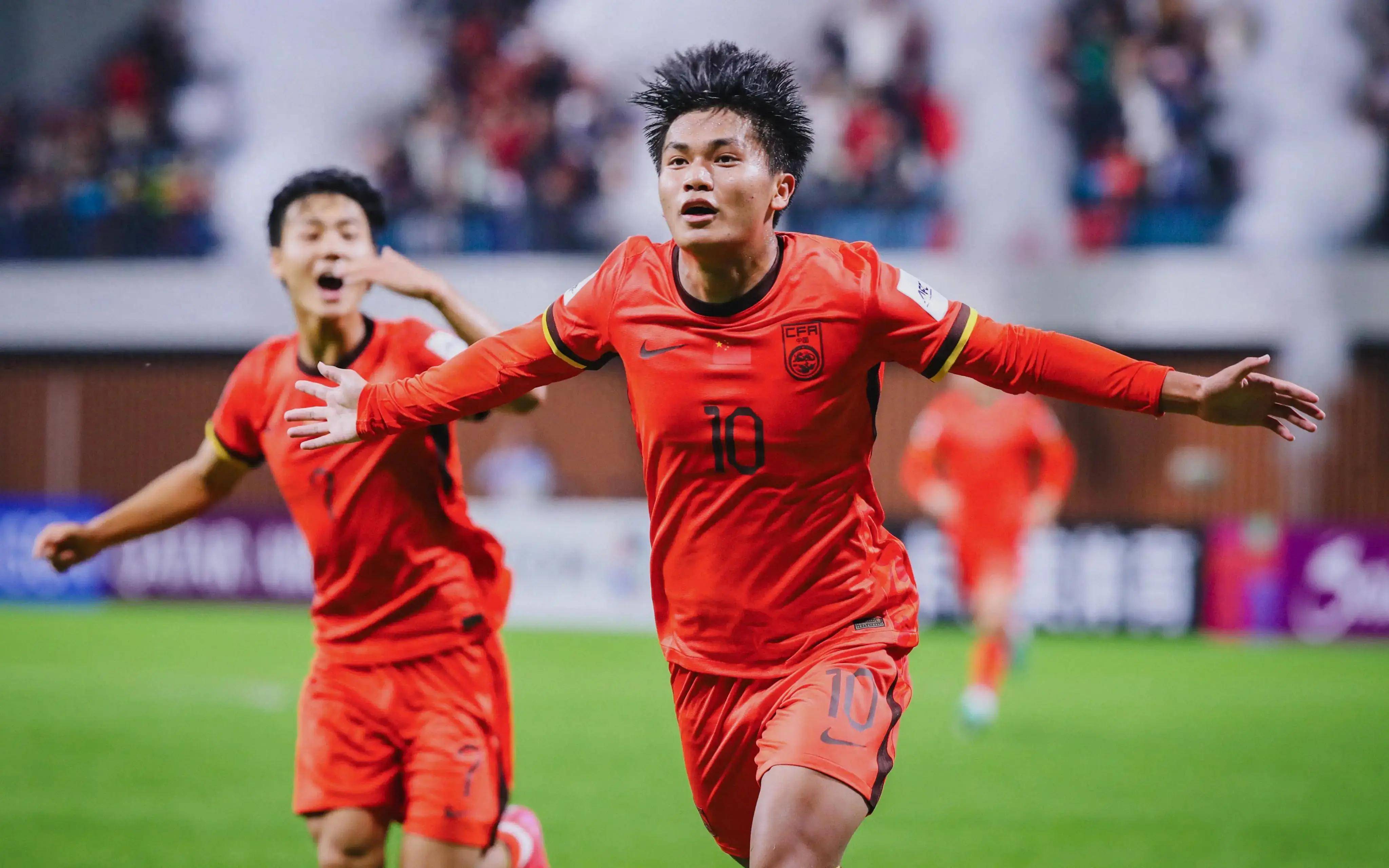 篮球NBA公布月最佳球员，榜单无悬念（NBA月度最佳球员出炉，结果毫无悬念）