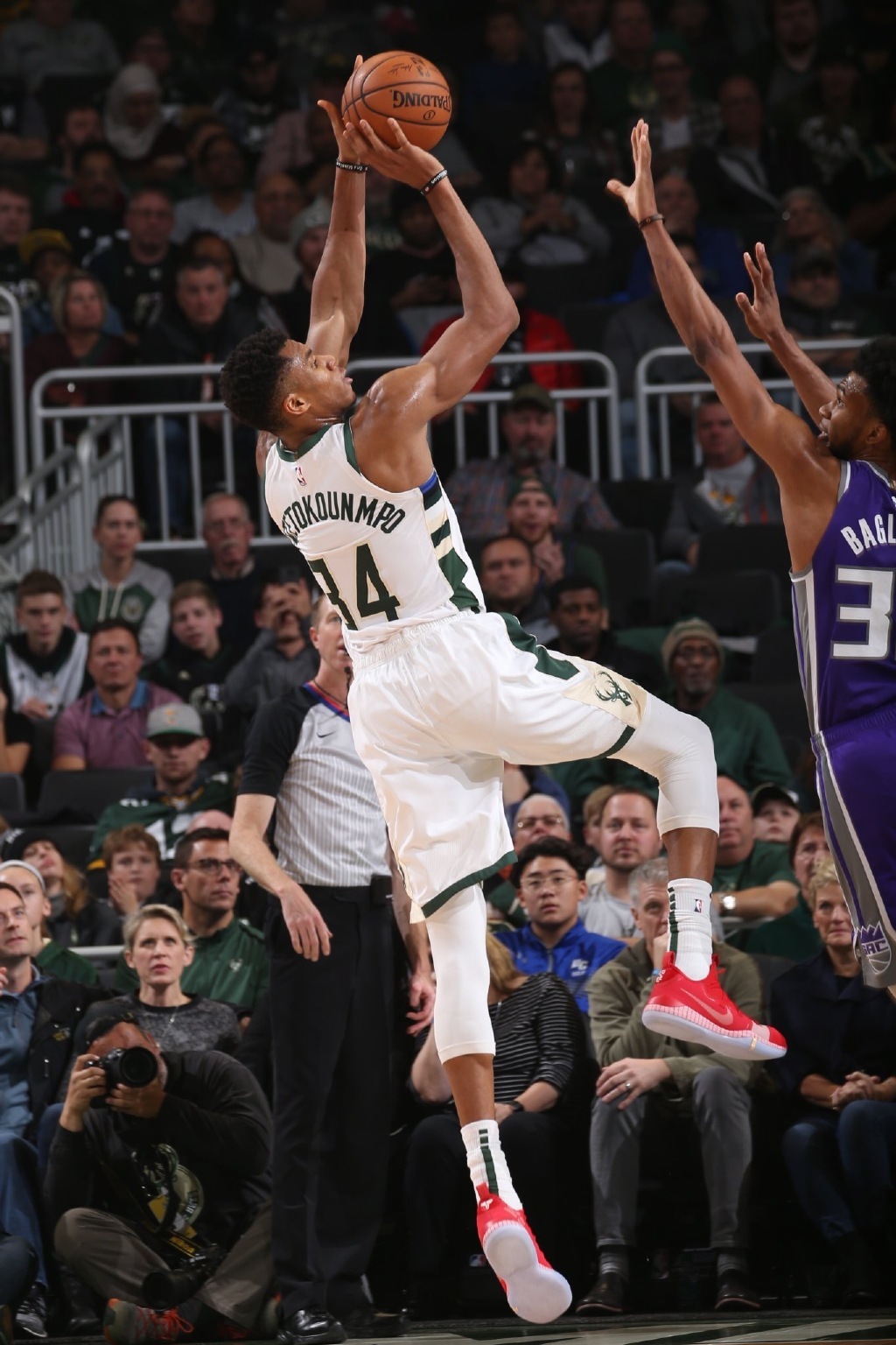 维埃里：迪马尔科传中能力全欧最强，他的左路传中20年未见（维埃里：迪马尔科传中冠绝欧洲，左路质量二十年罕见）