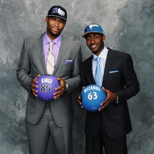 西媒：苏契奇一只脚已踏出皇社大门，球队愿意直接出售他（西媒：苏契奇已接近离队，皇社倾向直接出售他）