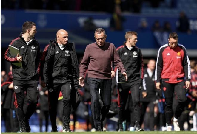 斯基拉：罗马已向切利克开3年新合同，一些欧洲俱乐部正在关注（斯基拉：罗马为切利克递上3年新约，欧洲多队关注）